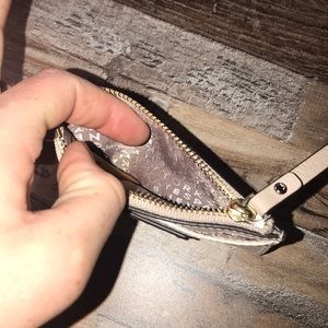 kate spade Bags - Kate Spade Coin Purse - Beige/Nude Color kate spade Bags - Kate Spade Coin Purse - Beige/Nude Color